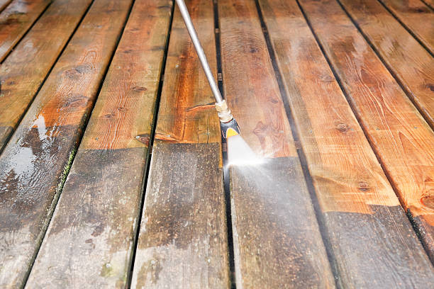 Best Parking Lot and Garage Cleaning  in Norco, LA